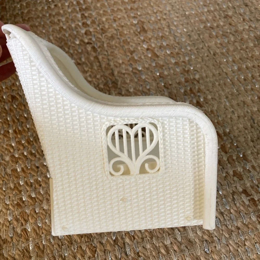 1985 Barbie Dream Furniture - White 